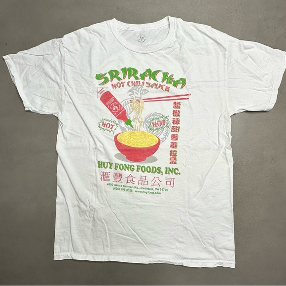 Sriracha Hot Sauce White T-Shirt - LRG - Picture 1 of 5